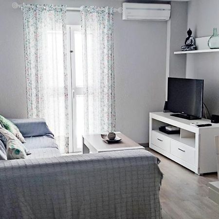 Piso 100 Metros Del Centro Del Pueblo 6 Kilometros De La Playa La Barrosa Appartement Chiclana de la Frontera Buitenkant foto