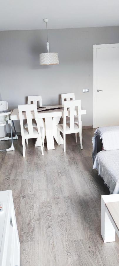 Piso 100 Metros Del Centro Del Pueblo 6 Kilometros De La Playa La Barrosa Appartement Chiclana de la Frontera Buitenkant foto