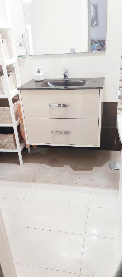 Piso 100 Metros Del Centro Del Pueblo 6 Kilometros De La Playa La Barrosa Appartement Chiclana de la Frontera Buitenkant foto