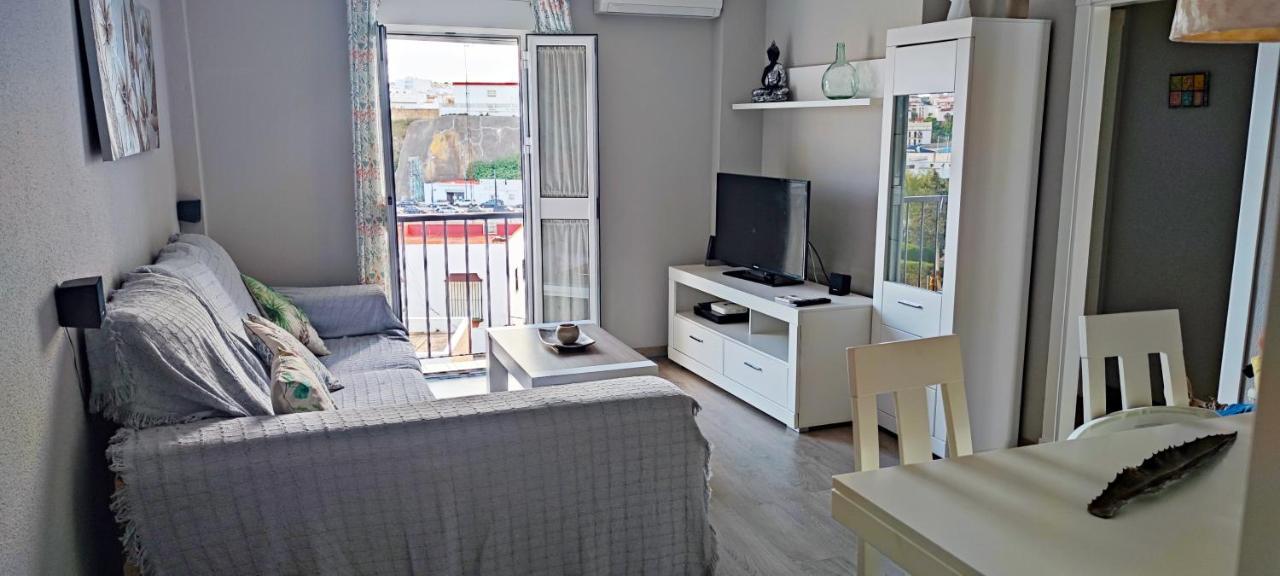 Piso 100 Metros Del Centro Del Pueblo 6 Kilometros De La Playa La Barrosa Appartement Chiclana de la Frontera Buitenkant foto